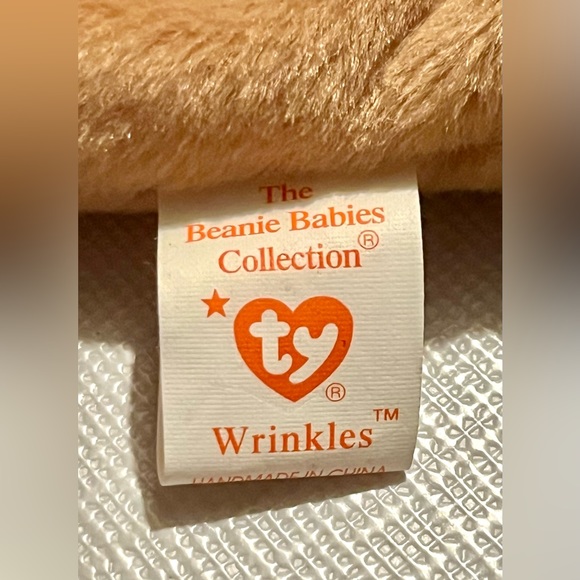RARE And RETIRED TY BEANIE BABY WRINKLES TAN & WHITE BULL DOG PUPPY 8" 1996 Toy - Picture 15 of 16